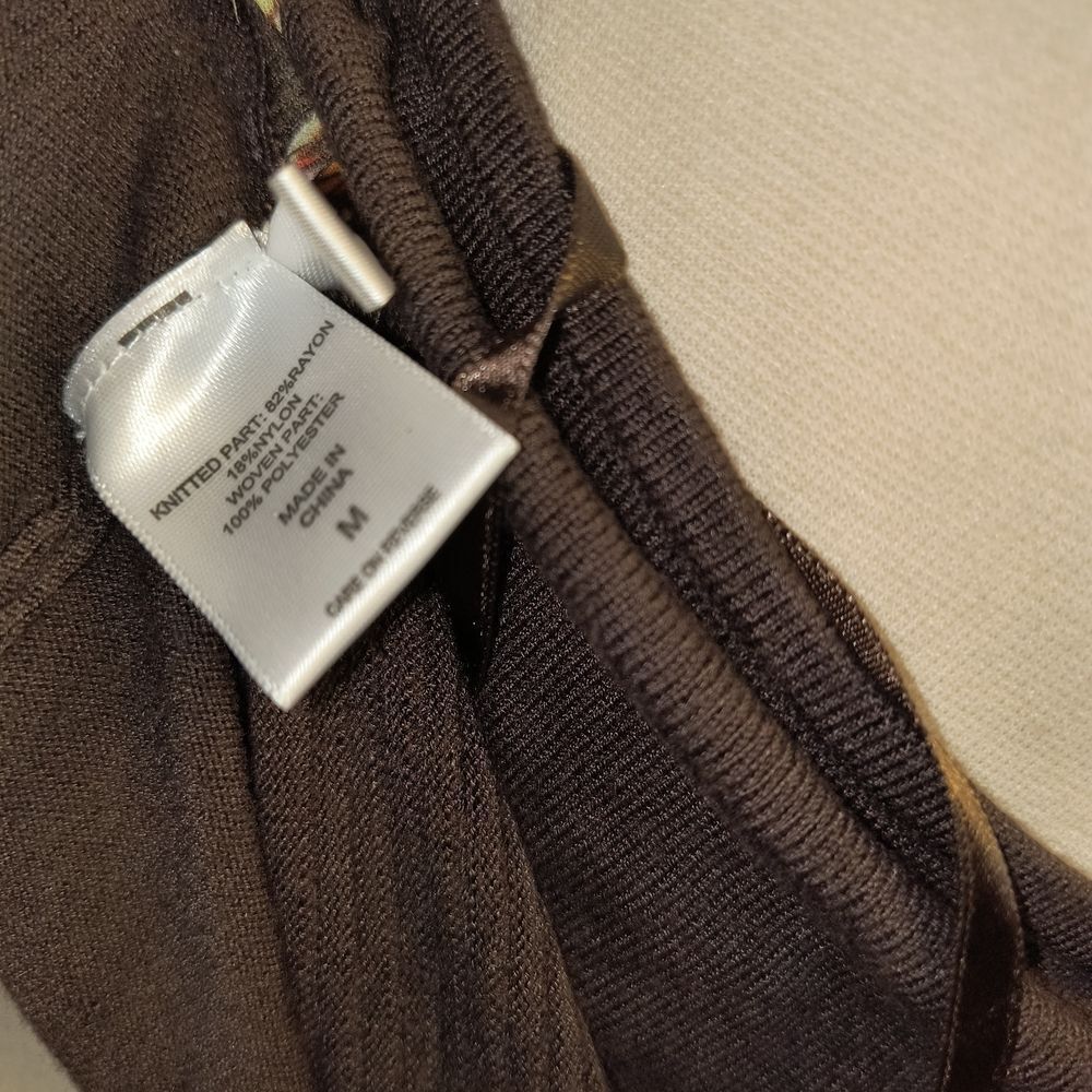New York & Company Brown Knit And FloralTop - Picture 4 of 4